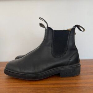 Blundstone Women's Chisel Toe Black Boots Sz 7